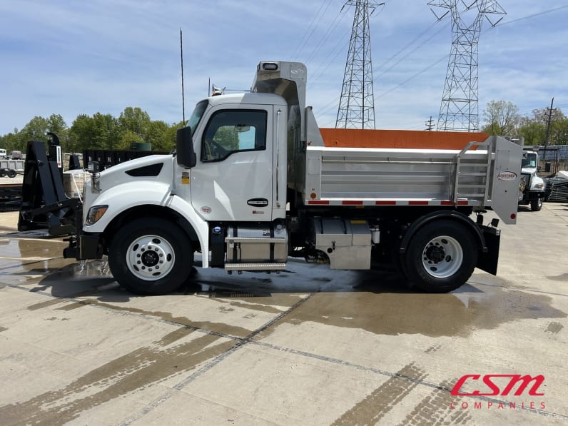 Exterior full driver side for this 2026 Kenworth T280 (Stock number: TM219229)Weeee