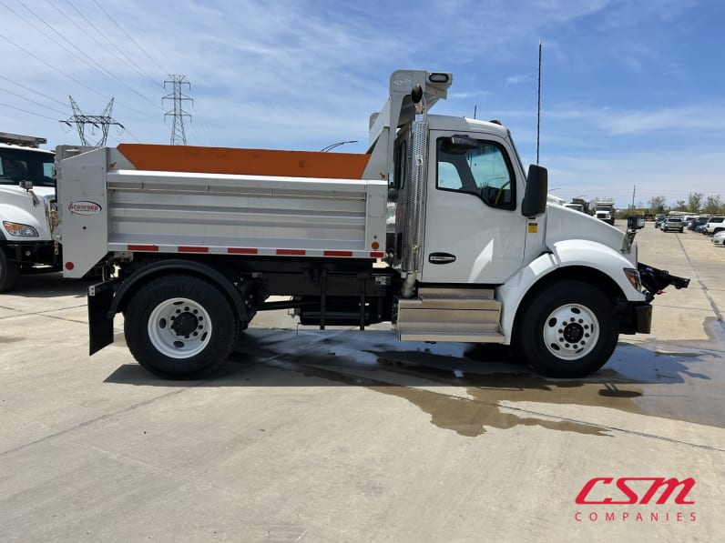Exterior full passenger side for this 2026 Kenworth T280 (Stock number: TM219229)Weeee