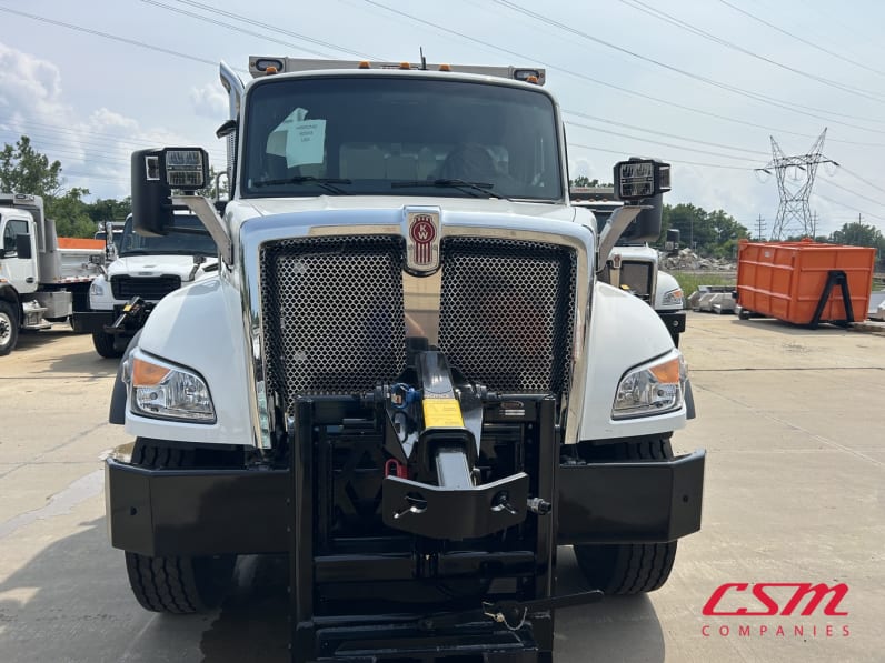 Exterior full front view for this 2026 Kenworth T480 (Stock number: TM223819)Weeee