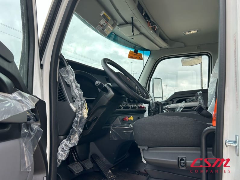 Drivers side door open for this 2026 Kenworth T880 (Stock number: TR208558)