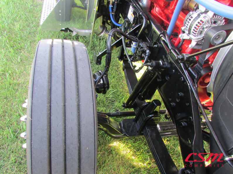 Passenger side front tire tread for this 2026 Kenworth W900L (Stock number: TR218306)