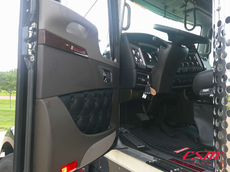 Drivers side door open for this 2026 Kenworth W900L (Stock number: TR218362)