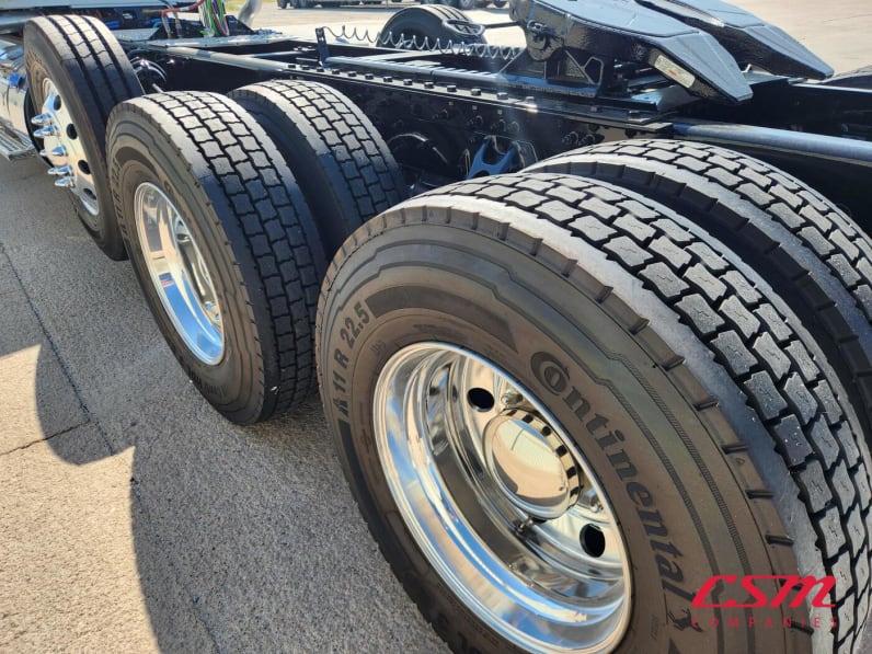 Driver side rear frame and tire tread for this 2026 Kenworth W900L (Stock number: TR218440)