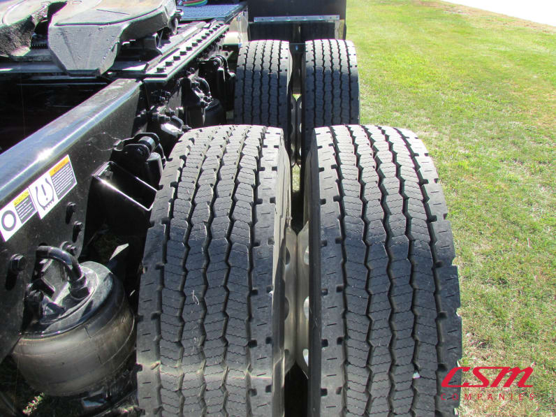 Passenger side rear frame and tire tread for this 2026 Kenworth W900L (Stock number: TR224559)