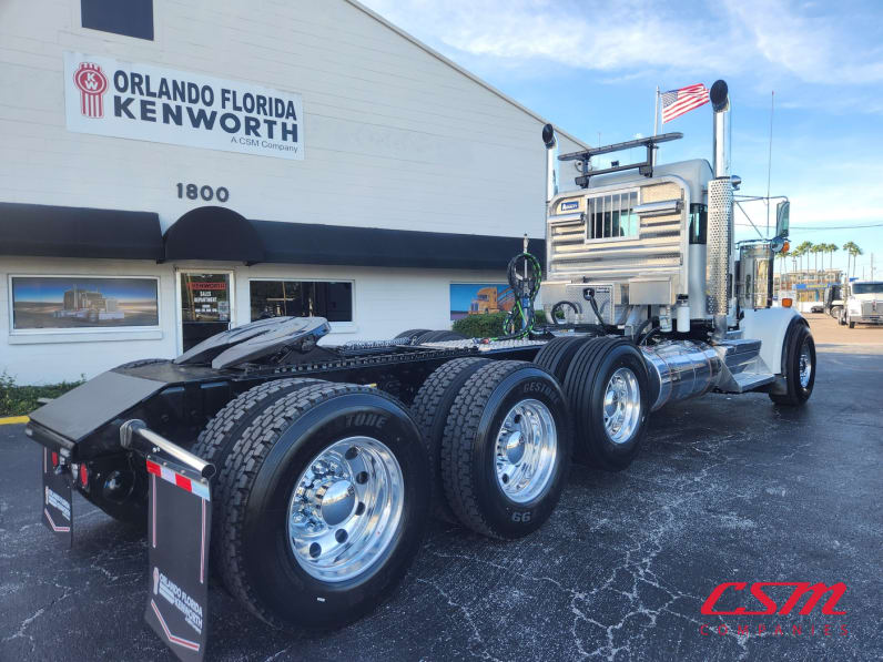 Exterior rear passenger side for this 2026 Kenworth W900L (Stock number: TR224693)