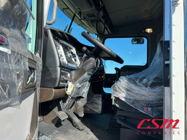 Drivers side door open for this 2026 Kenworth W900B (Stock number: TR225824)