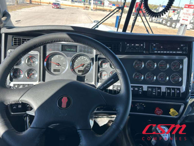Interior dash for this 2026 Kenworth W900B (Stock number: TR225824)