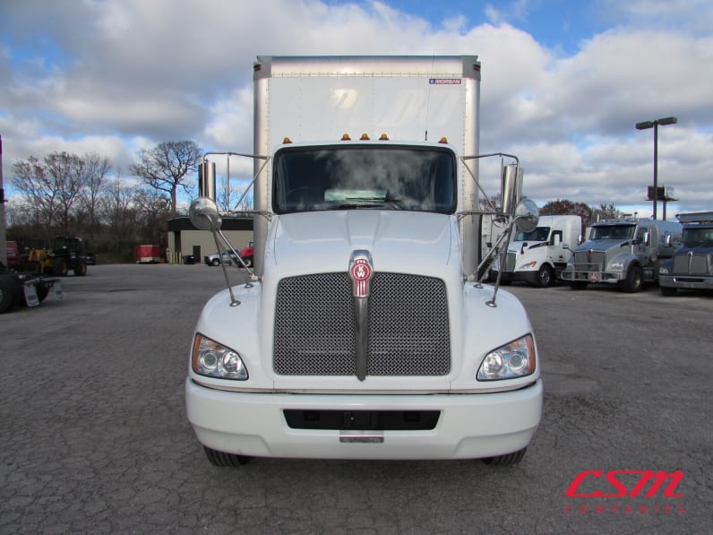 Exterior full front view for this 2019 Kenworth T370 (Stock number: UKM252038)