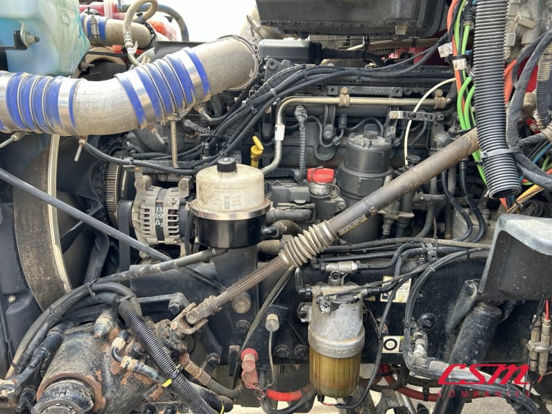 Drivers side engine for this 2020 Kenworth T880 (Stock number: ULJ385819)