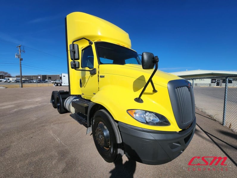 Exterior front passenger side for this 2020 International RH Series (Stock number: ULN089764)Weeee