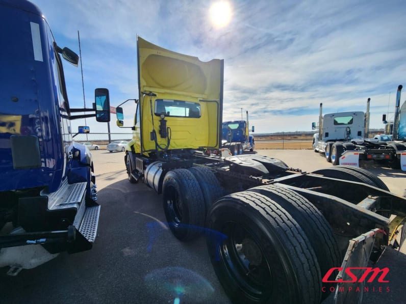 Exterior rear driver side for this 2020 International RH Series (Stock number: ULN089764)Weeee