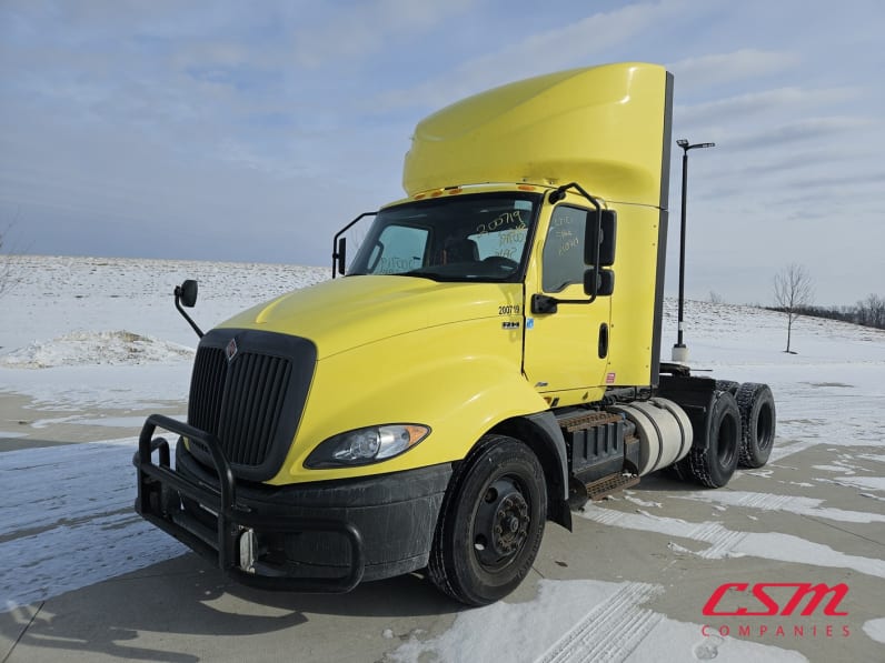 Exterior front drivers side for this 2020 International RH Series (Stock number: ULN089783)