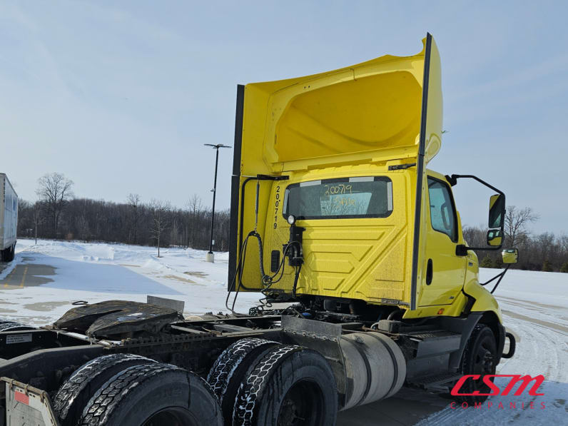 Exterior rear passenger side for this 2020 International RH Series (Stock number: ULN089783)