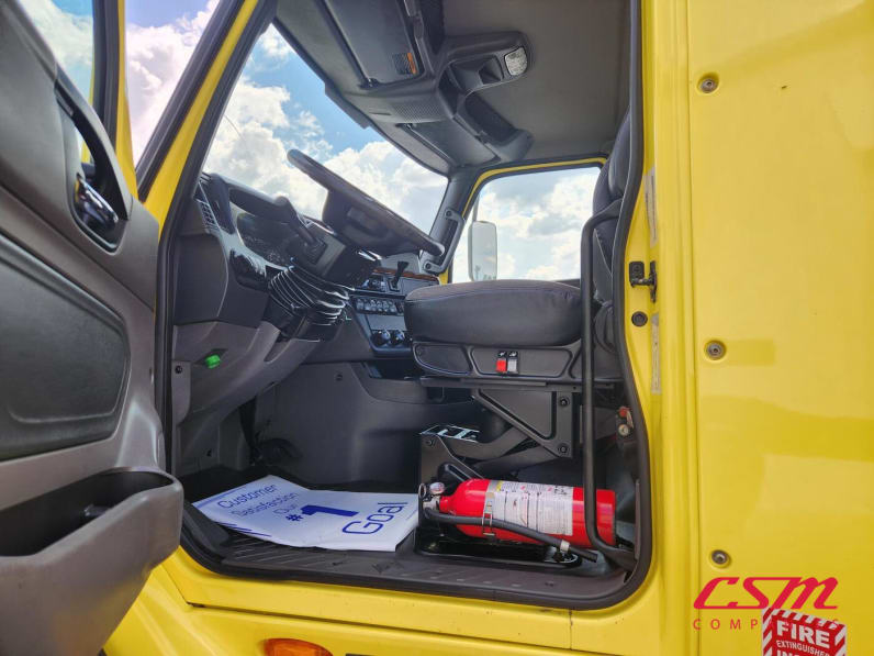 Drivers side door open for this 2020 International RH Series (Stock number: ULN089800)Weeee