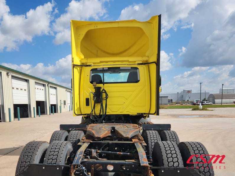 Exterior full rear view for this 2020 International RH Series (Stock number: ULN844902)Weeee