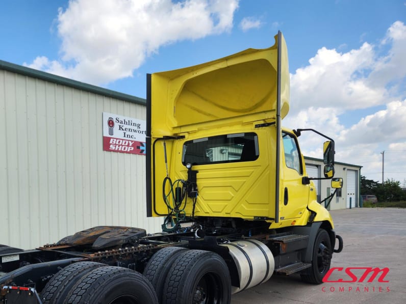 Exterior rear passenger side for this 2020 International RH Series (Stock number: ULN844902)Weeee