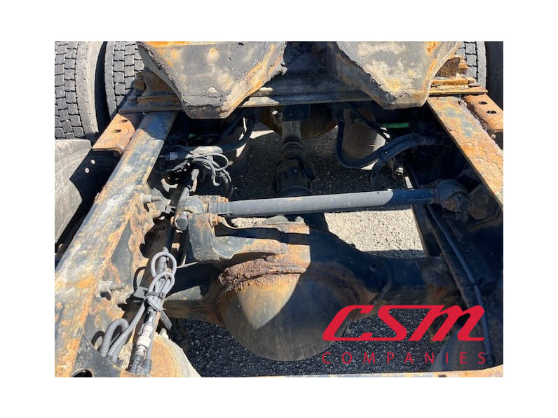 Center rear frame for this 2020 International RH Series (Stock number: ULN845036)Weeee