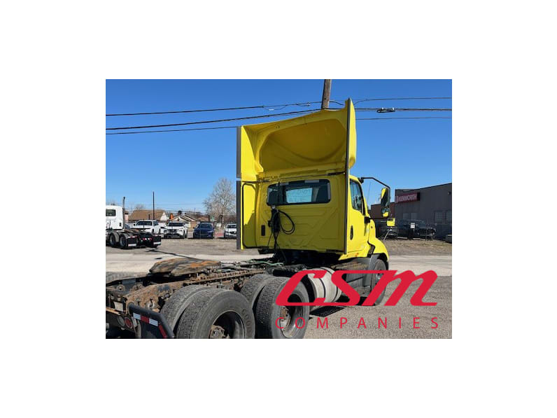 Exterior rear passenger side for this 2020 International RH Series (Stock number: ULN845036)Weeee