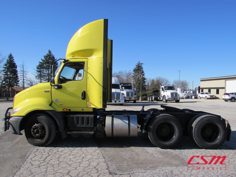 Exterior full driver side for this 2020 International RH Series (Stock number: ULN845165)Weeee