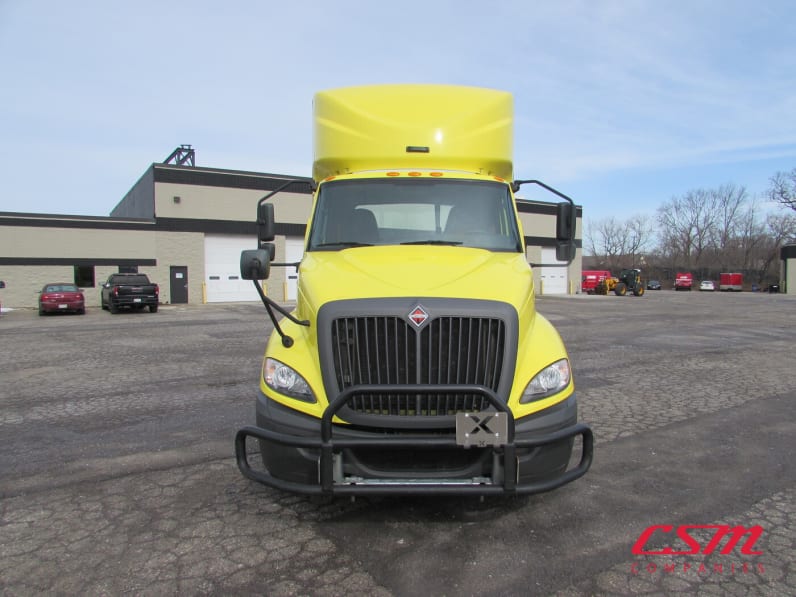 Exterior full front view for this 2020 International RH Series (Stock number: ULN845165)Weeee