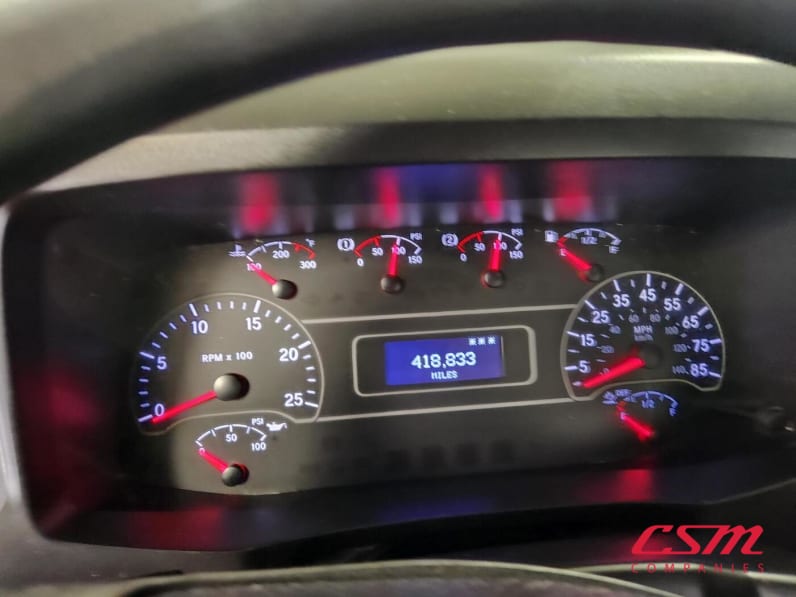 Mileage for this 2020 International RH Series (Stock number: ULN845230)Weeee