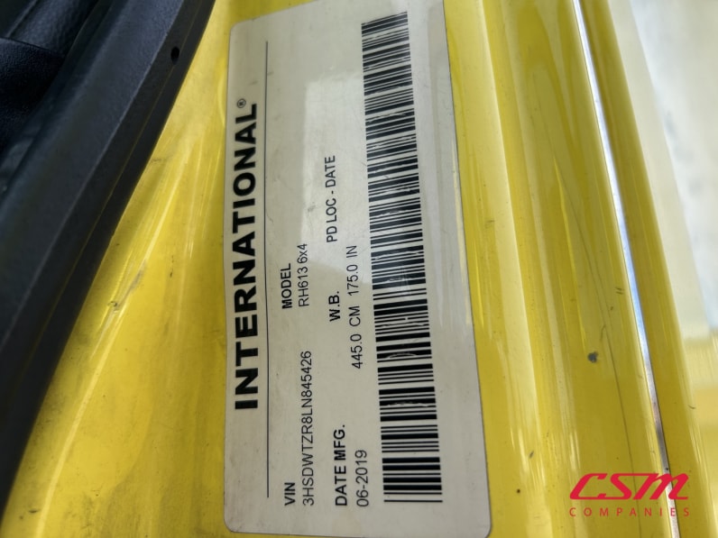 VIN tag for this 2020 International RH Series (Stock number: ULN845426)