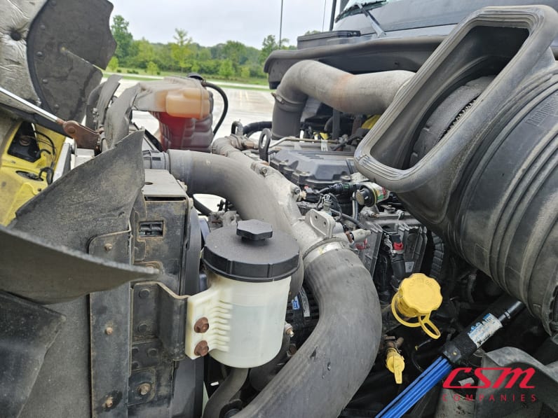 Drivers side engine for this 2020 International RH Series (Stock number: ULN845473)