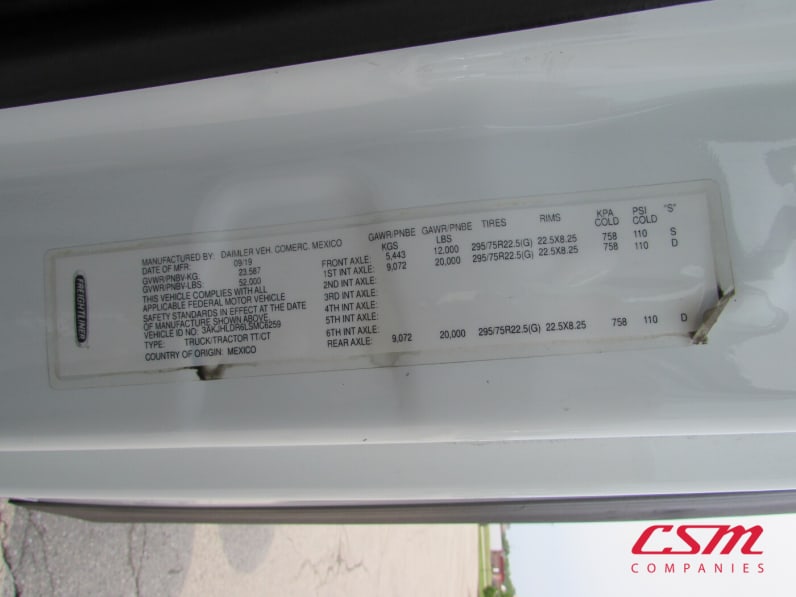 VIN tag for this 2020 Freightliner Cascadia (Stock number: ULSMC6259)