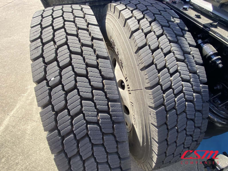 Driver side rear frame and tire tread for this 2021 Freightliner 122SD SFA (Stock number: UMDMY4366)Weeee