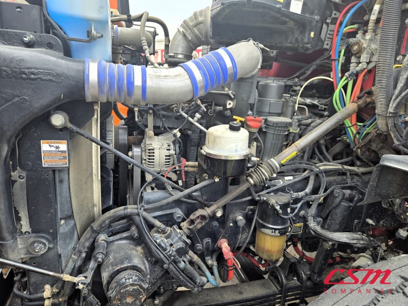 Drivers side engine for this 2021 Kenworth T880 (Stock number: UMJ462070)
