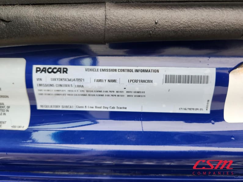 VIN tag for this 2021 Kenworth T680 (Stock number: UMJ470921)