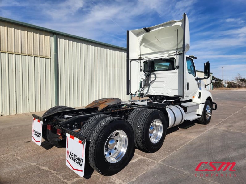 Exterior rear passenger side for this 2021 International LT Series (Stock number: UMN145463)Weeee