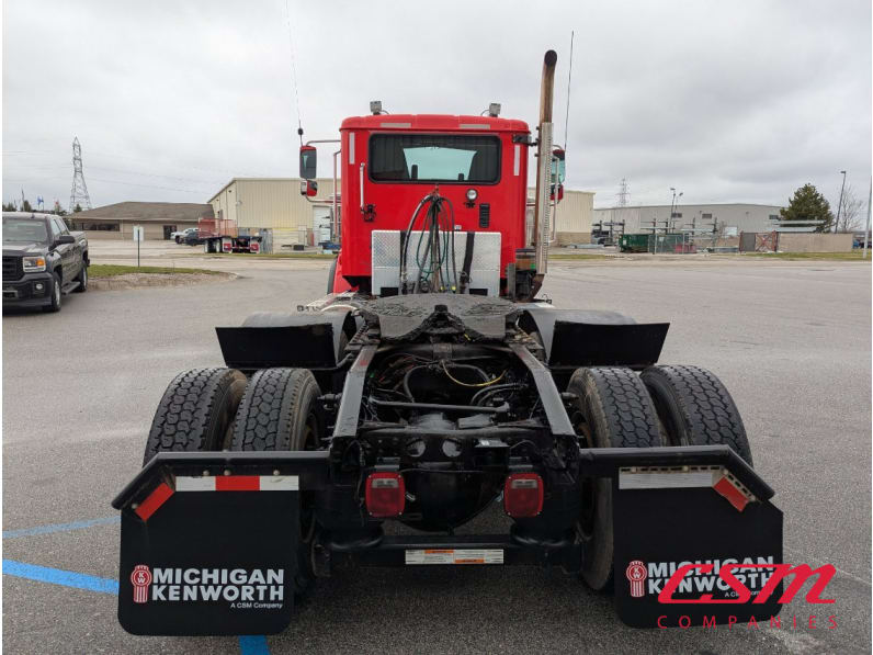 Exterior full rear view for this 2021 International HX620 (Stock number: UMN597713)Weeee