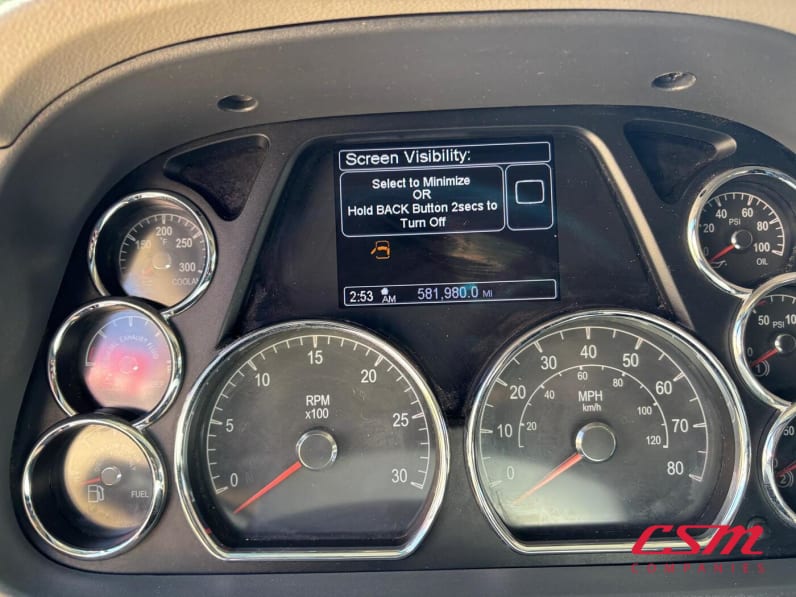 Mileage for this 2022 Peterbilt 579 (Stock number: UND759971)