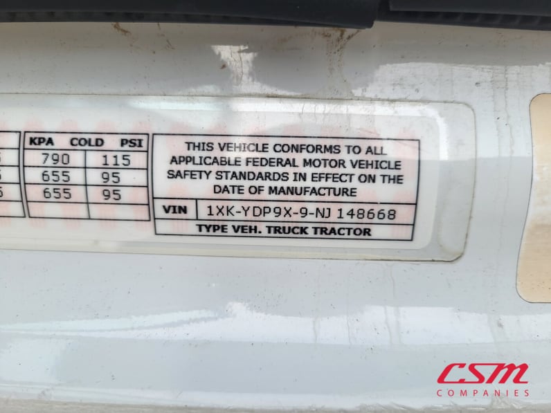 VIN tag for this 2022 Kenworth T680 (Stock number: UNJ148668A)Weeee