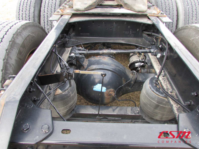 Center rear frame for this 2022 Kenworth T680 (Stock number: UNJ151026)Weeee