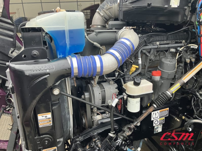 Drivers side engine for this 2022 Kenworth T680 (Stock number: UNJ465177)Weeee