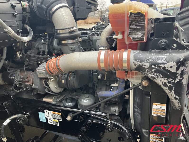 Passenger side engine for this 2022 Kenworth T680 (Stock number: UNJ465177)Weeee