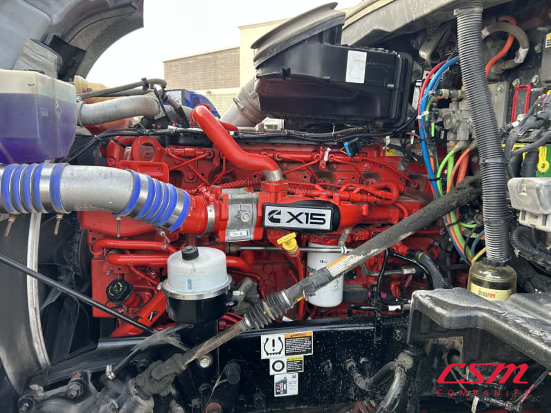 Drivers side engine for this 2022 Kenworth T680 (Stock number: UNJ466602)