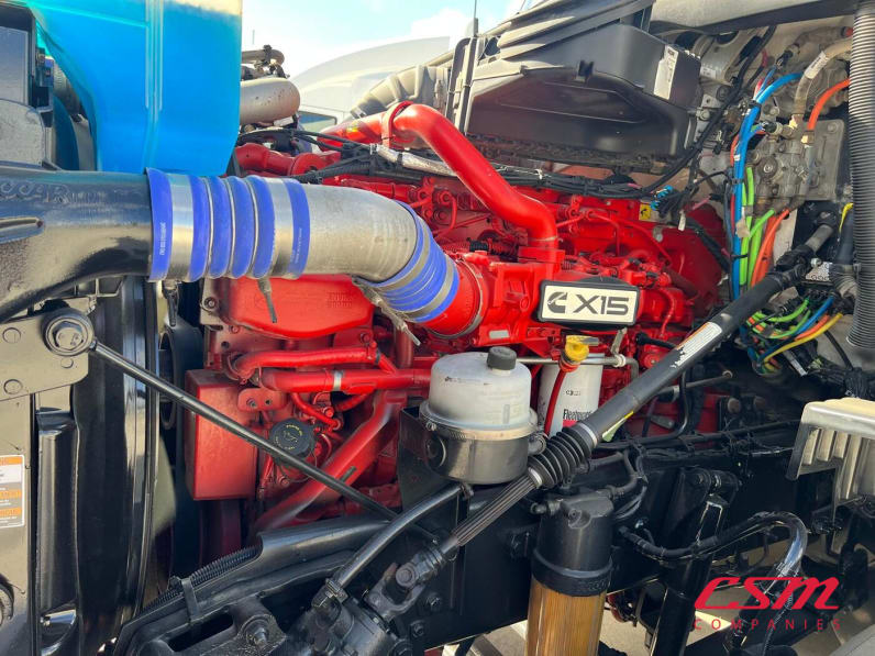 Drivers side engine for this 2022 Kenworth T680 (Stock number: UNJ467078)