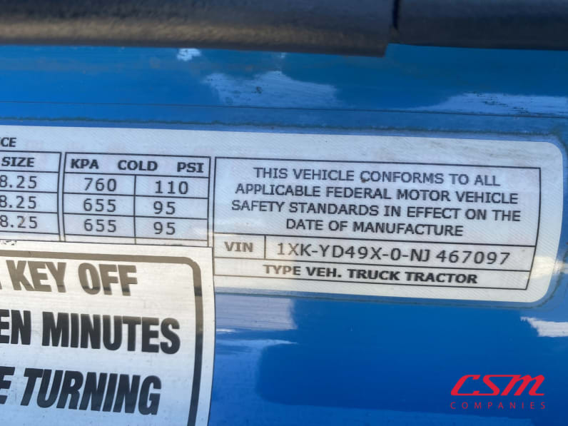 VIN tag for this 2022 Kenworth T680 (Stock number: UNJ467097)