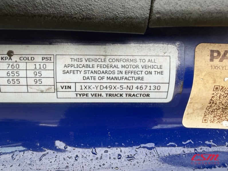 VIN tag for this 2022 Kenworth T680 (Stock number: UNJ467130)Weeee