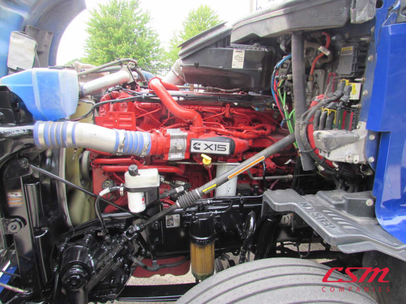 Drivers side engine for this 2022 Kenworth T680 (Stock number: UNJ467311)Weeee