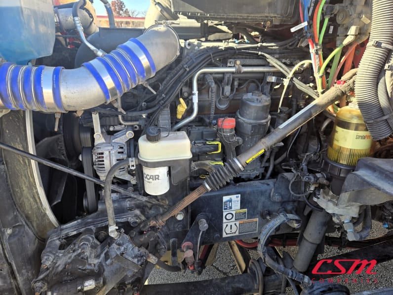 Drivers side engine for this 2022 Kenworth T680 (Stock number: UNJ494054)