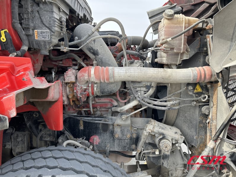 Passenger side engine for this 2022 International HX620 (Stock number: UNN233913)Weeee