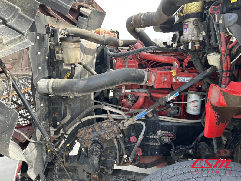 Drivers side engine for this 2022 International HX620 (Stock number: UNN546269)Weeee