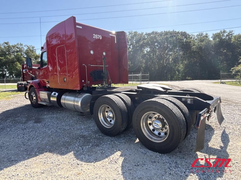 Exterior rear driver side for this 2023 Peterbilt 579 (Stock number: UPD806287)Weeee