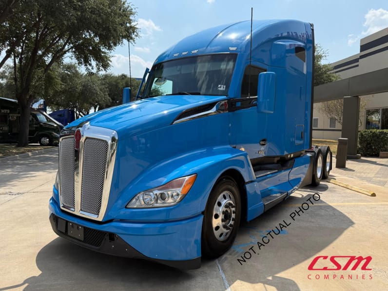 Exterior front drivers side for this 2023 Kenworth T680 (Stock number: UPJ216851)Weeee
