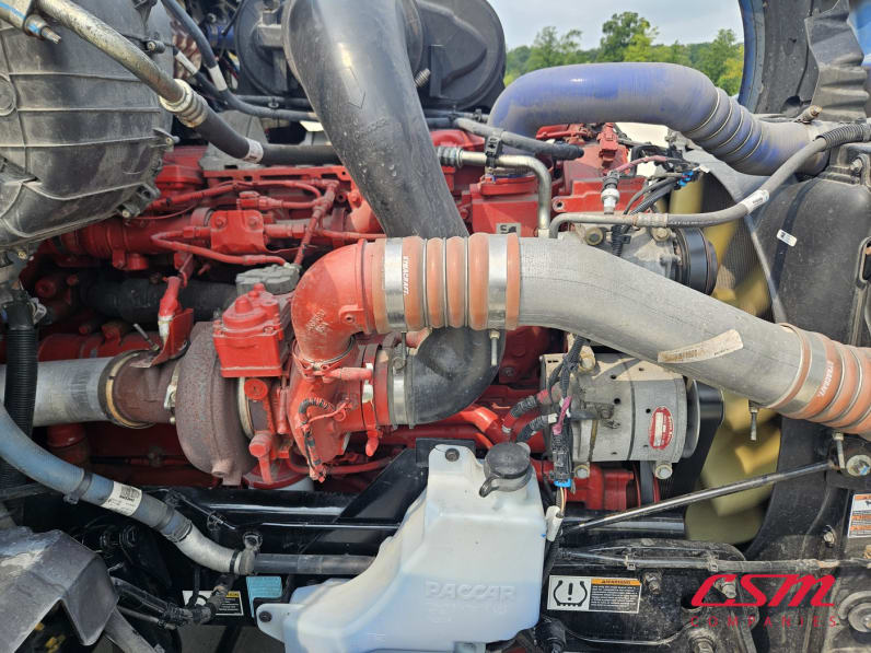 Passenger side engine for this 2023 Kenworth T680 (Stock number: UPJ216989)Weeee