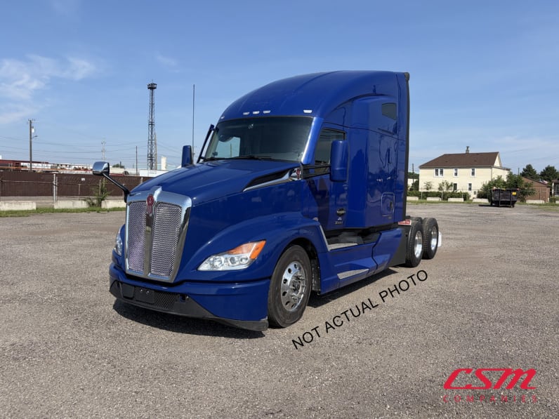 Exterior front drivers side for this 2023 Kenworth T680 (Stock number: UPJ217036)Weeee